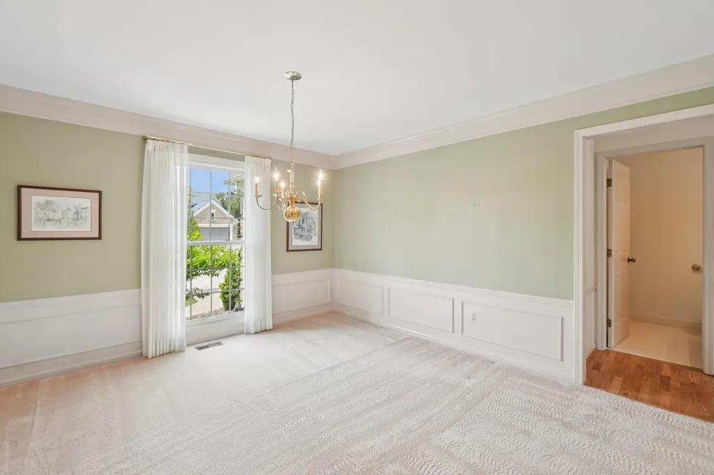 1678 Hillcrest Drive Rochester Hills City MI 48306