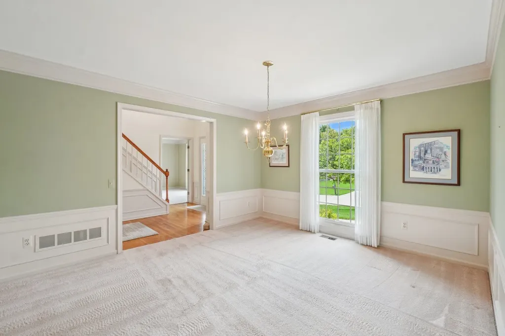 1678 Hillcrest Drive Rochester Hills City MI 48306