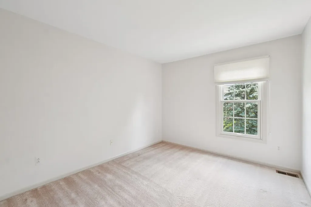 1678 Hillcrest Drive Rochester Hills City MI 48306