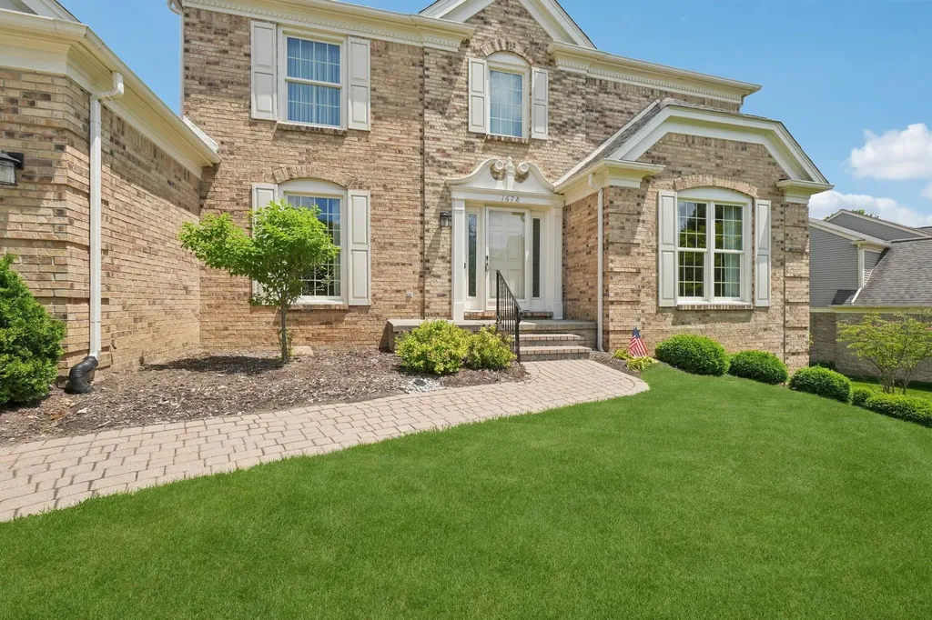 1678 Hillcrest Drive Rochester Hills City MI 48306