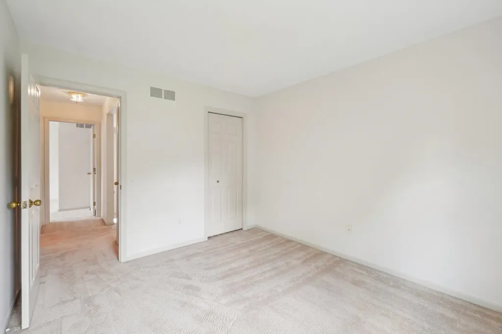 1678 Hillcrest Drive Rochester Hills City MI 48306