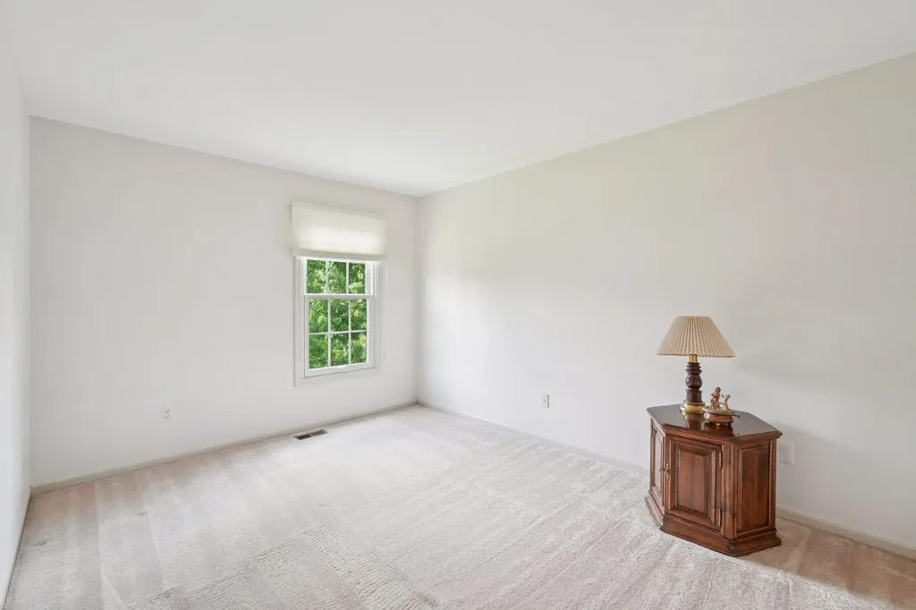1678 Hillcrest Drive Rochester Hills City MI 48306