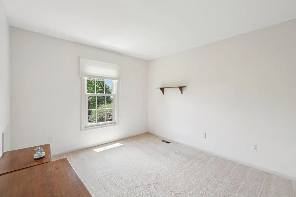 1678 Hillcrest Drive Rochester Hills City MI 48306