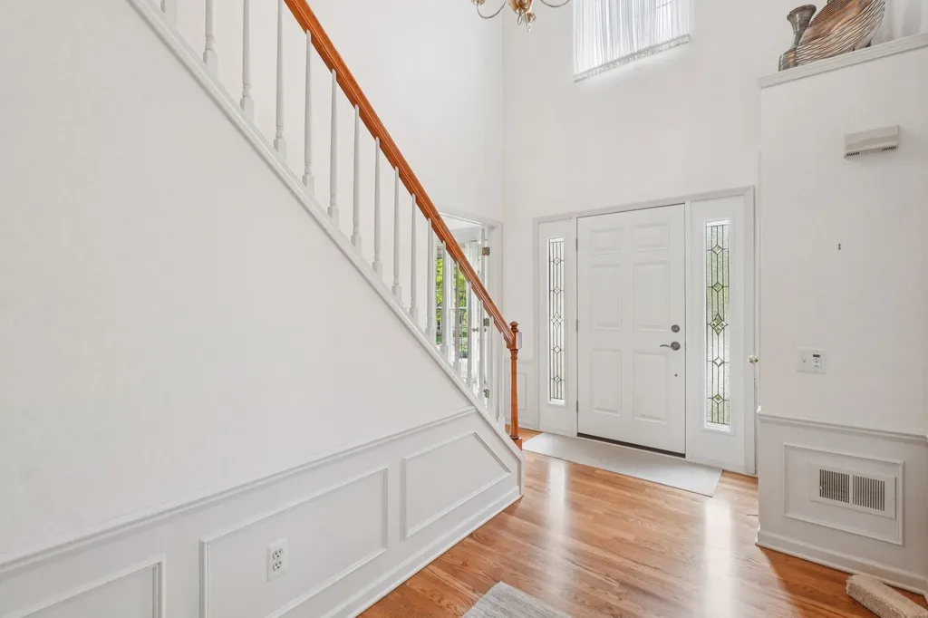 1678 Hillcrest Drive Rochester Hills City MI 48306