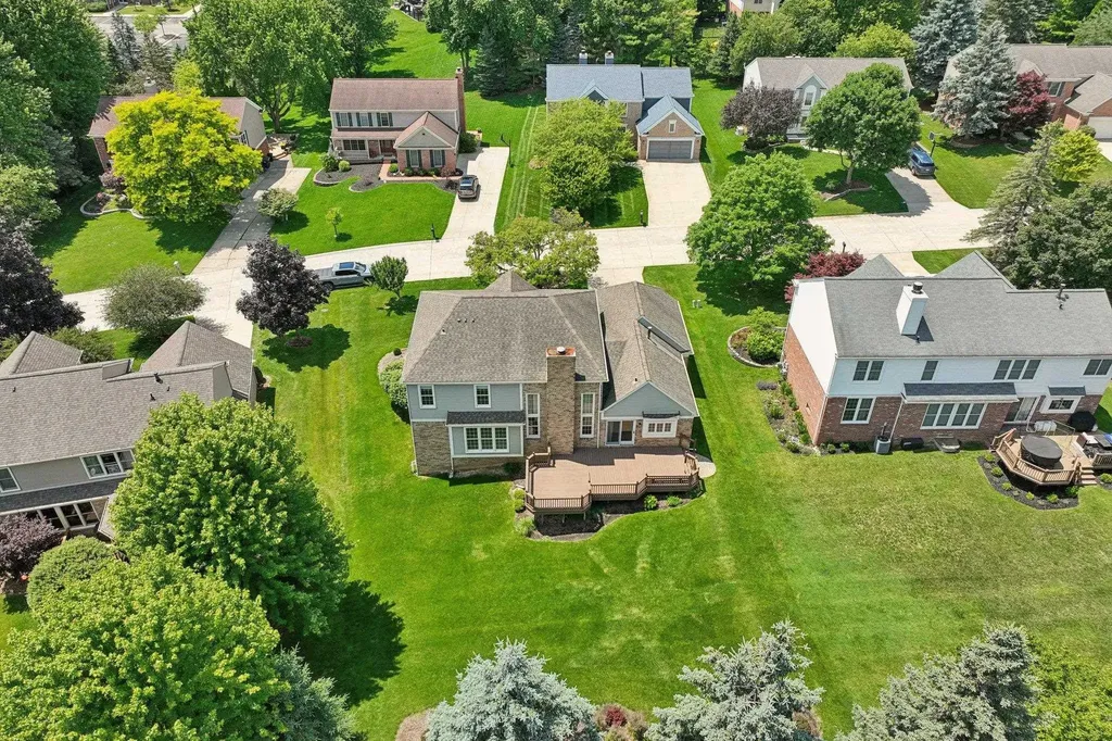 1678 Hillcrest Drive Rochester Hills City MI 48306