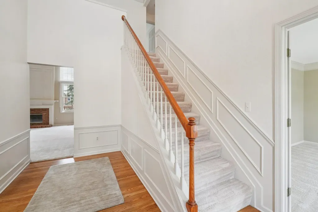 1678 Hillcrest Drive Rochester Hills City MI 48306