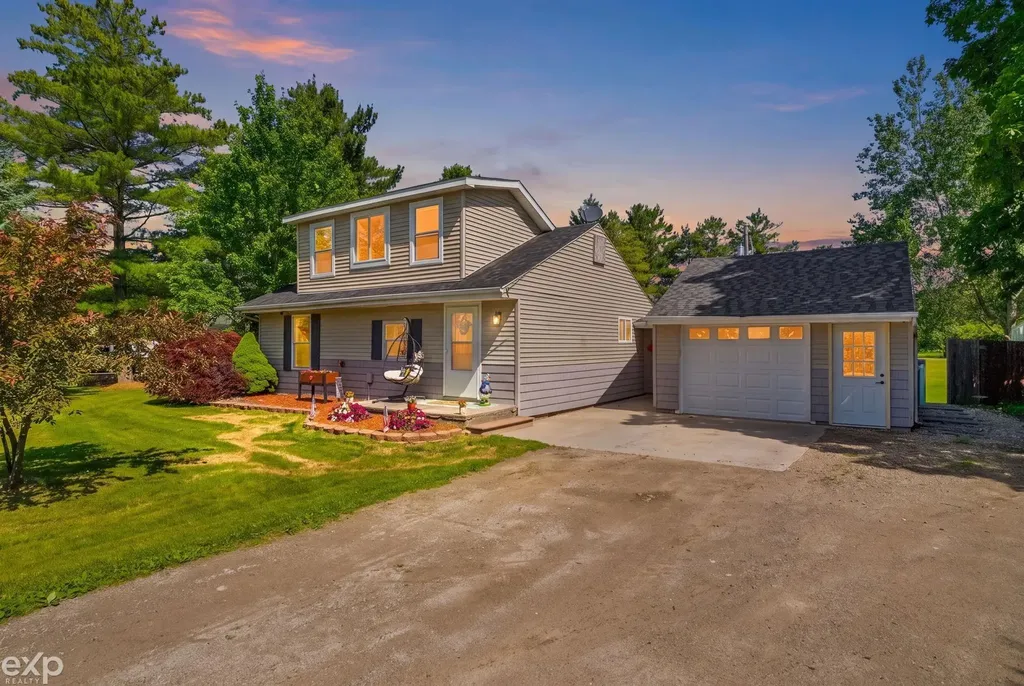 1533 Galbraith Line Road Fremont Township MI 48097