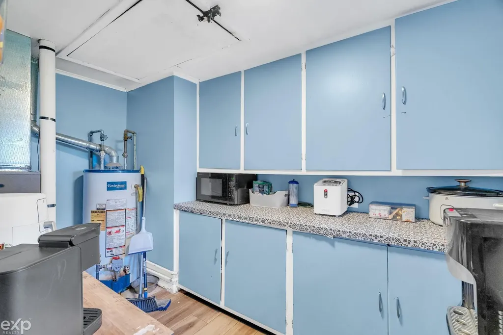 1533 Galbraith Line Road Fremont Township MI 48097