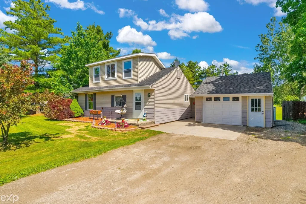 1533 Galbraith Line Road Fremont Township MI 48097
