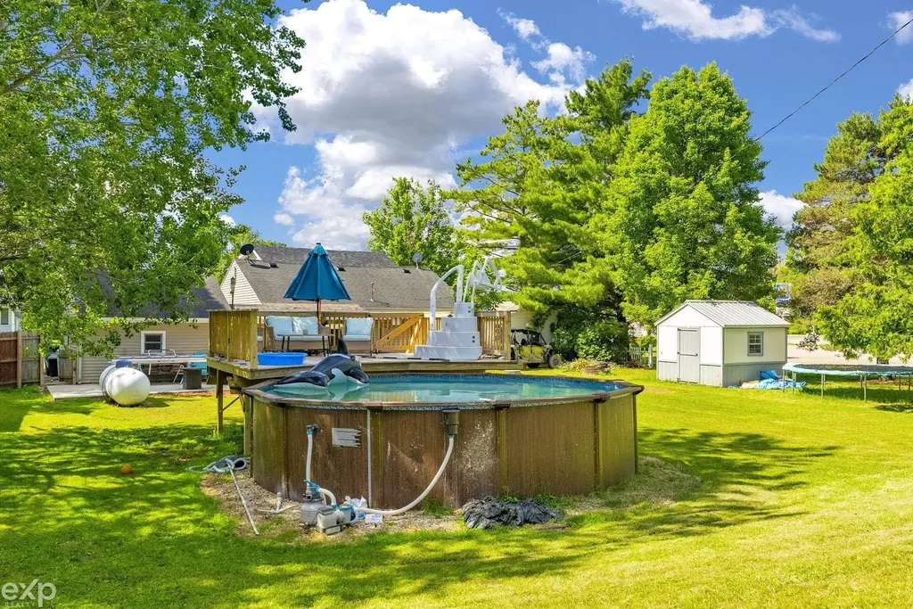 1533 Galbraith Line Road Fremont Township MI 48097