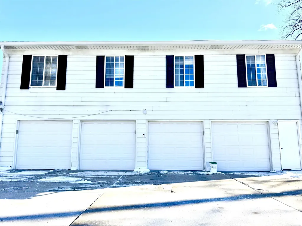 22801 Overlake Street St. Clair Shores City MI 48080