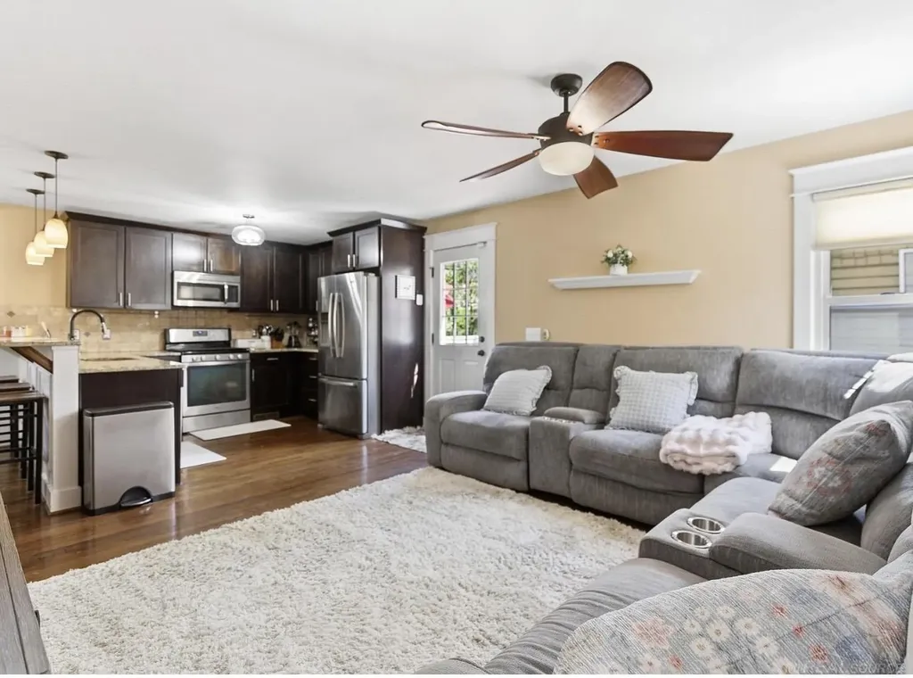 1223 Greenleaf Drive Royal Oak City MI 48067