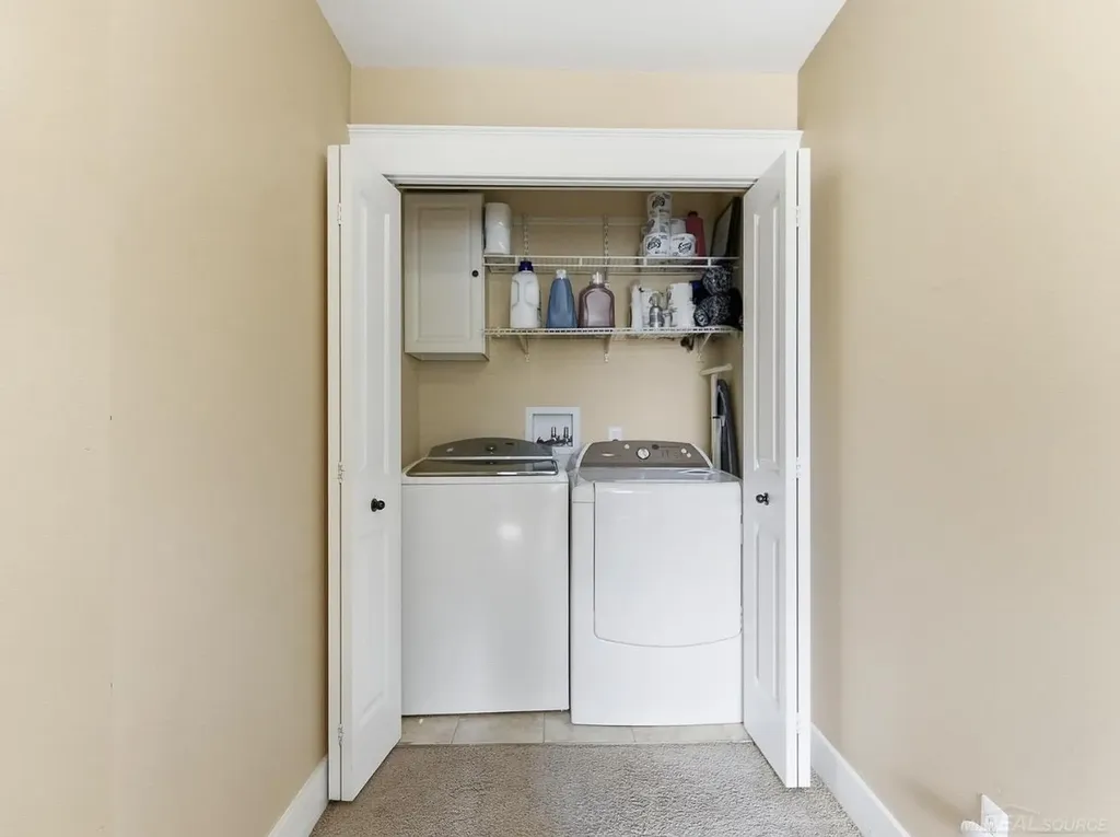 1223 Greenleaf Drive Royal Oak City MI 48067