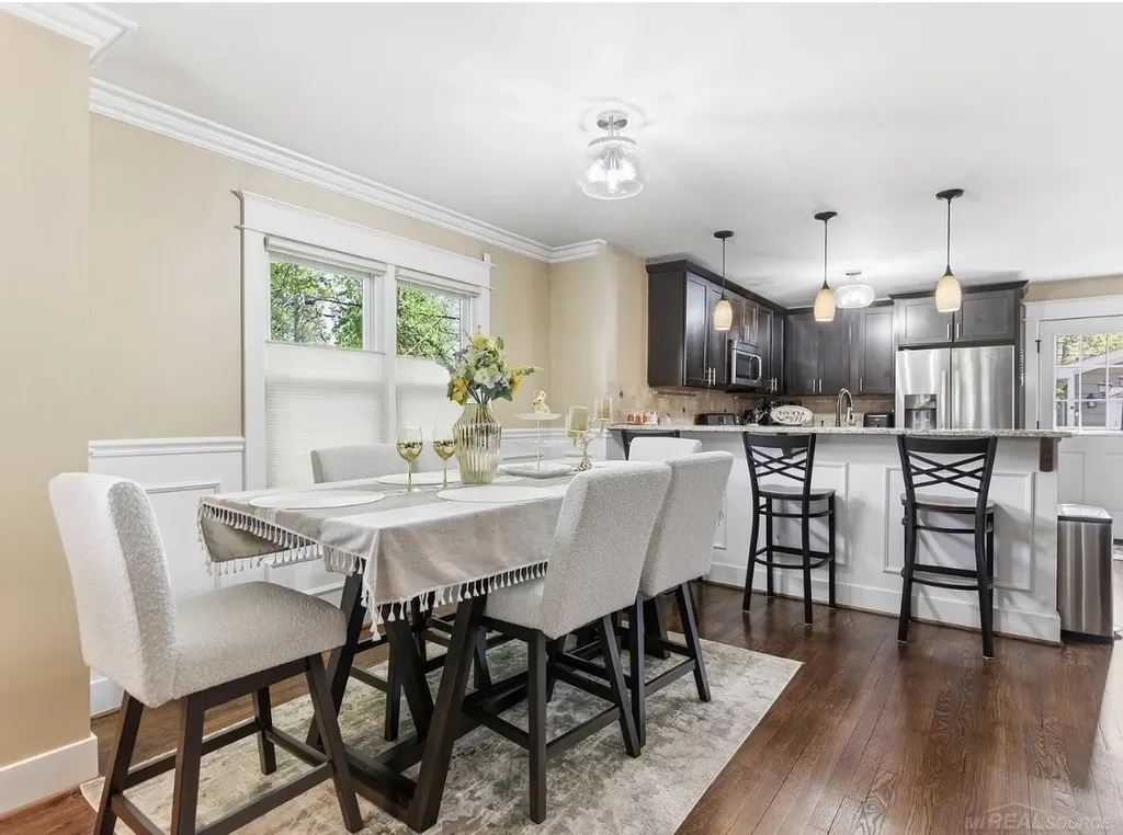 1223 Greenleaf Drive Royal Oak City MI 48067
