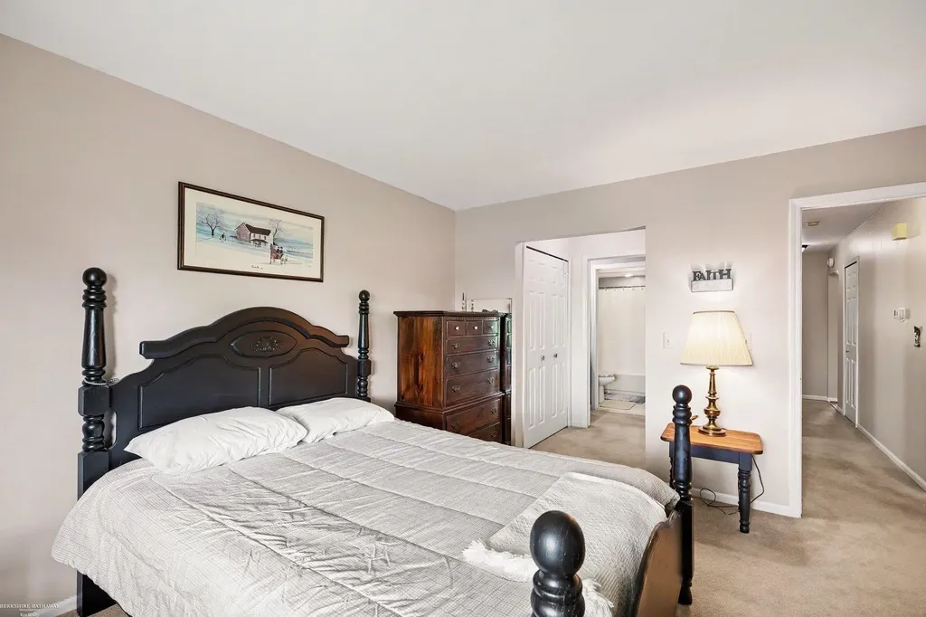 42278 Hidden Brook Drive Clinton Charter Township MI 48038