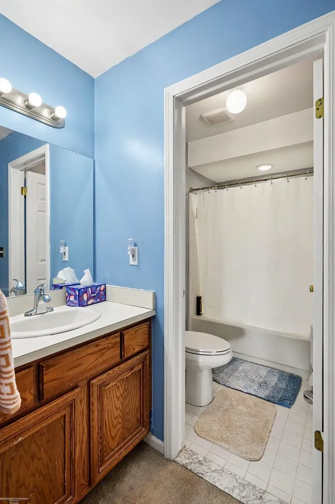 42278 Hidden Brook Drive Clinton Charter Township MI 48038