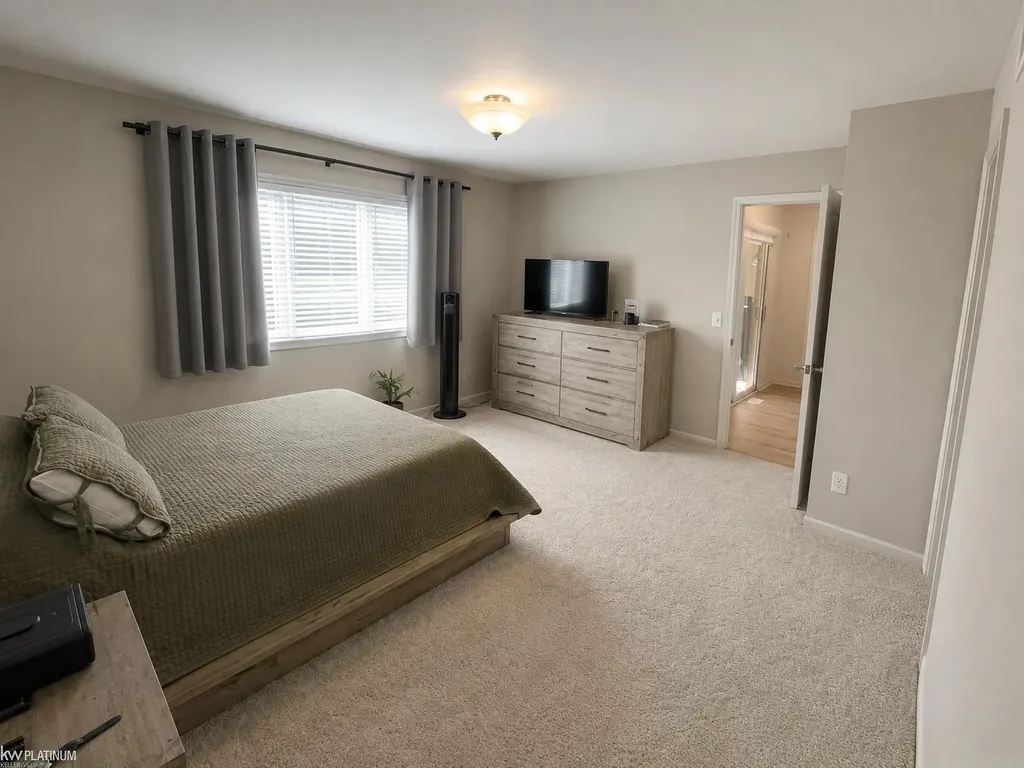 32914 Whispering Lane Chesterfield Township MI 48047