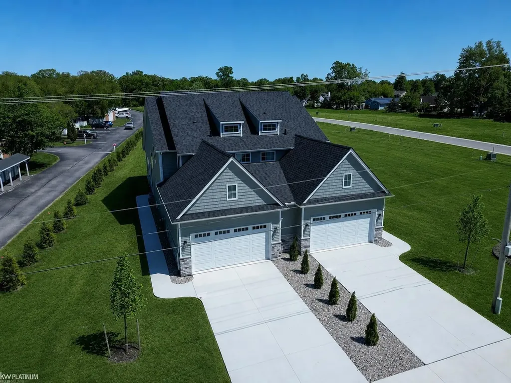 260 S Carney Dr Drive St. Clair City MI 48079
