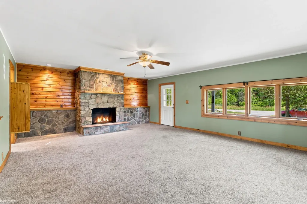 5469 Parker Road Fort Gratiot Charter Township MI 48059