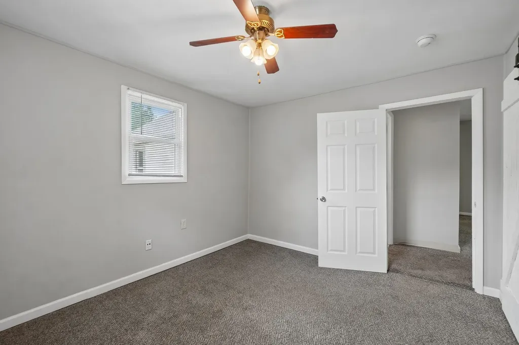 13 Myra Avenue Pontiac City MI 48341