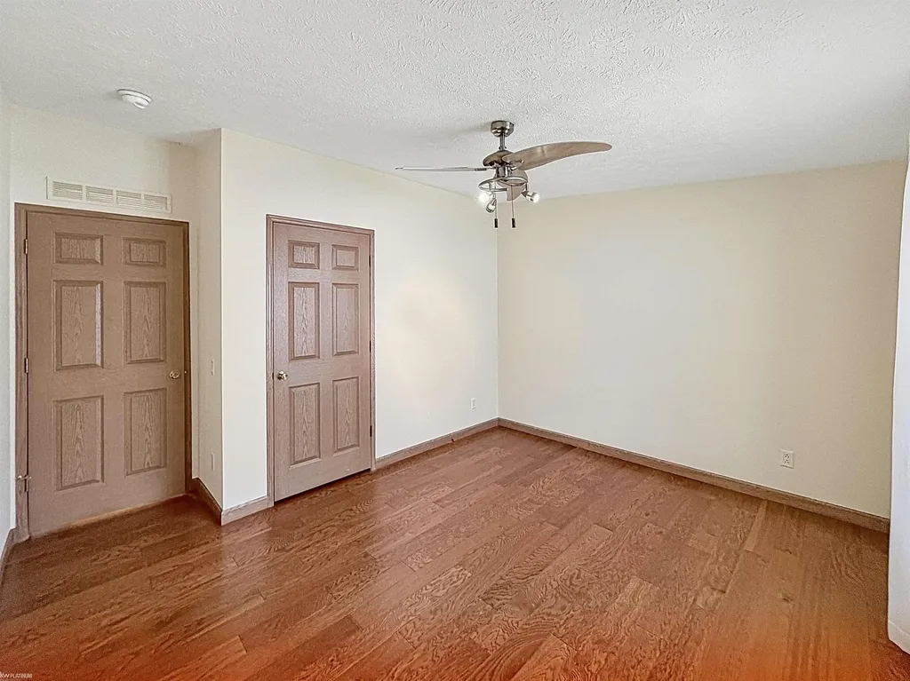 37037 Millstone Trail Lenox Township MI 48048