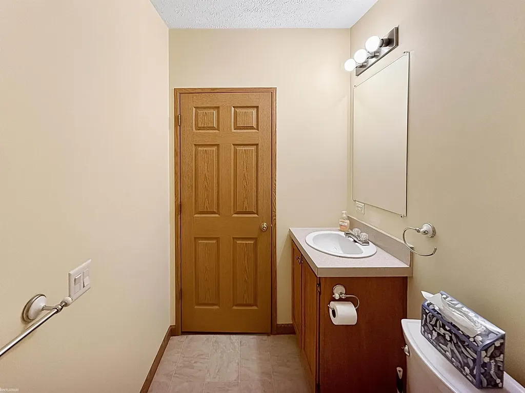 37037 Millstone Trail Lenox Township MI 48048