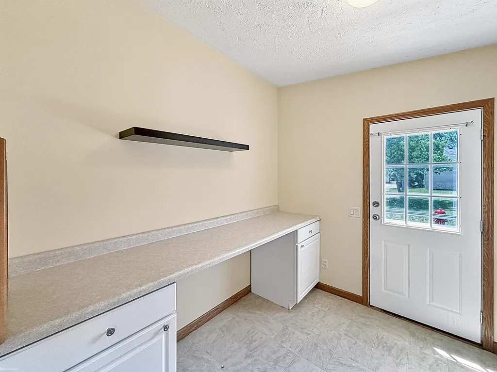 37037 Millstone Trail Lenox Township MI 48048