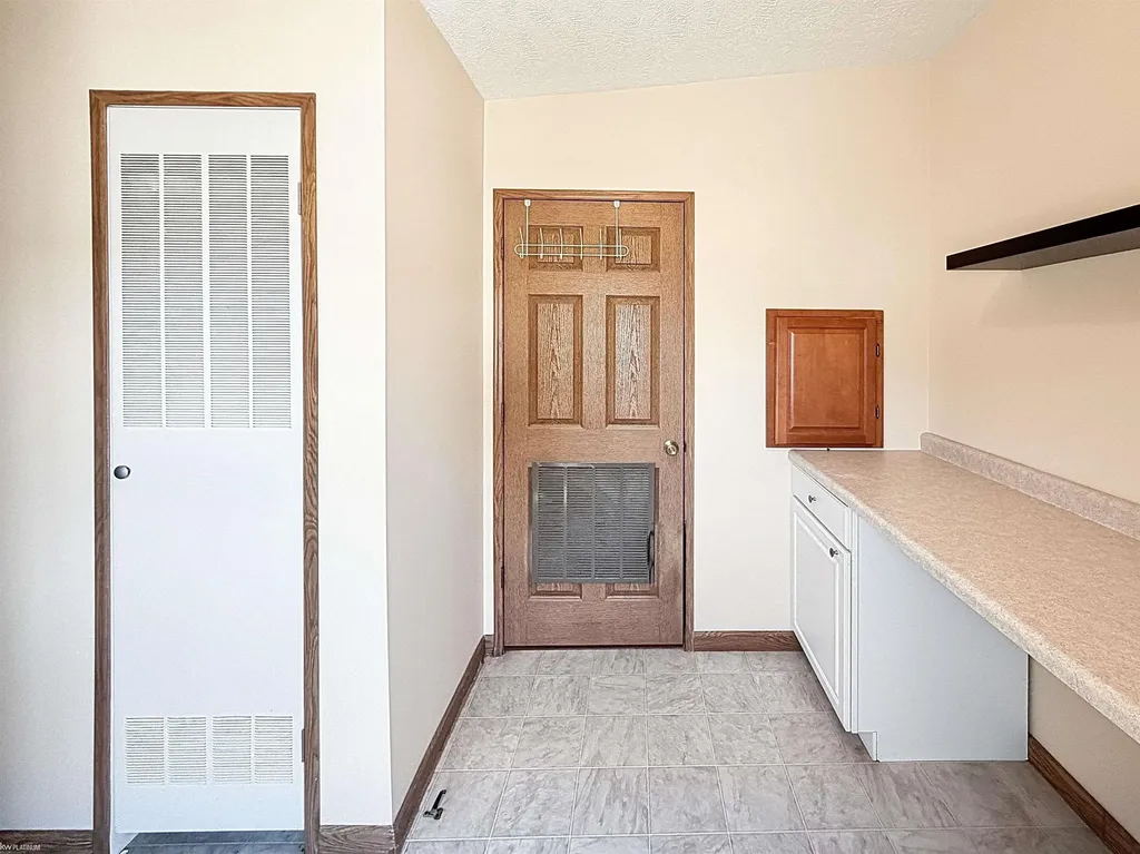 37037 Millstone Trail Lenox Township MI 48048