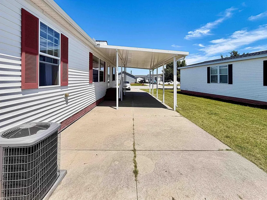 37037 Millstone Trail Lenox Township MI 48048