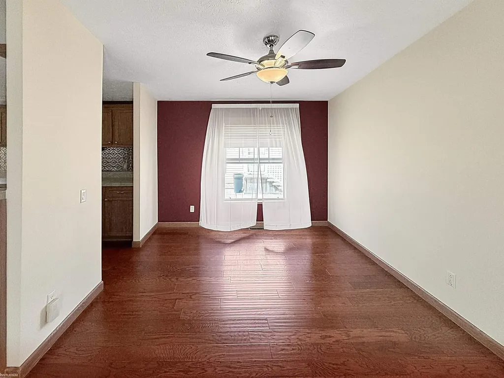 37037 Millstone Trail Lenox Township MI 48048