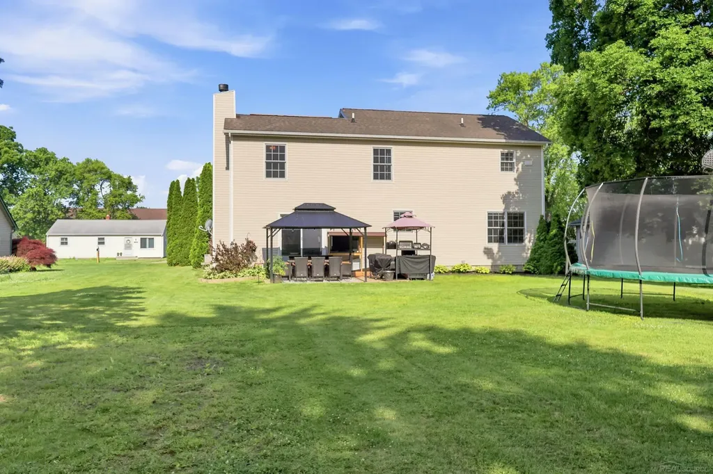 58748 Ruth Jean Street Washington Township MI 48094