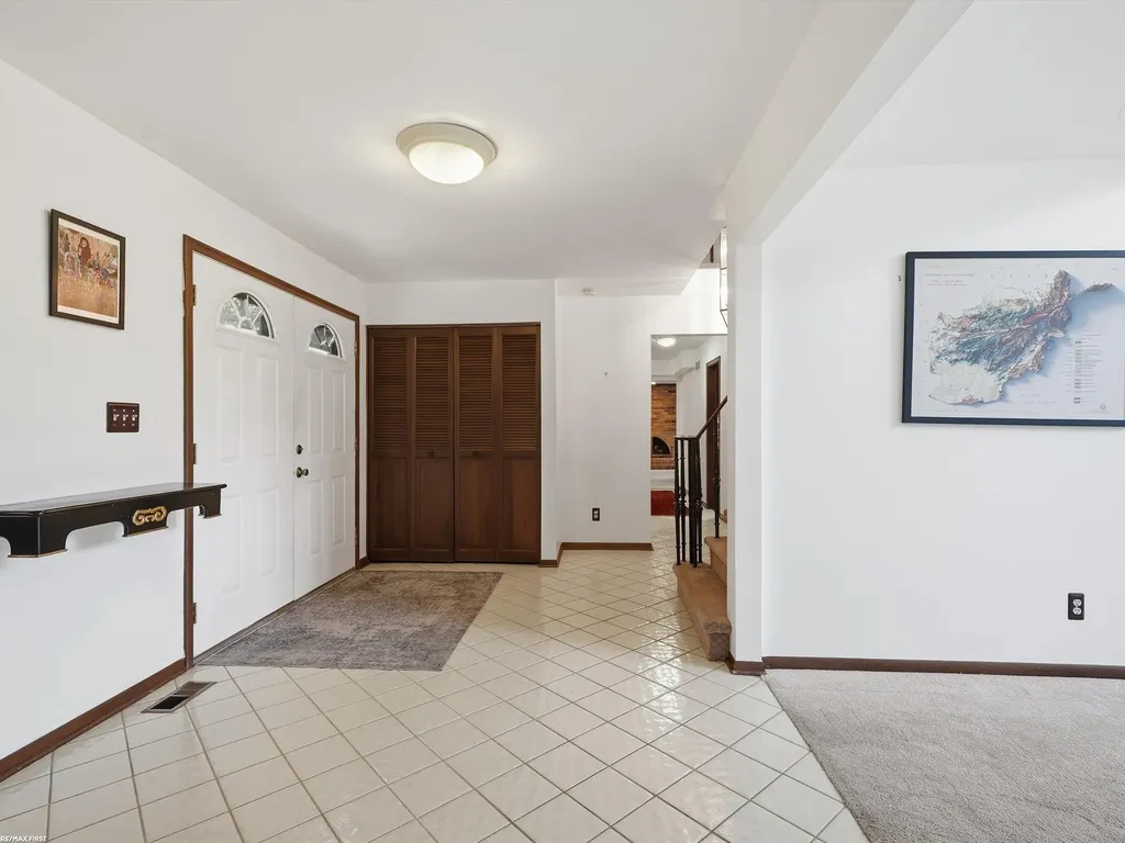 4677 Rolling Ridge Road West Bloomfield Charter Township MI 48323