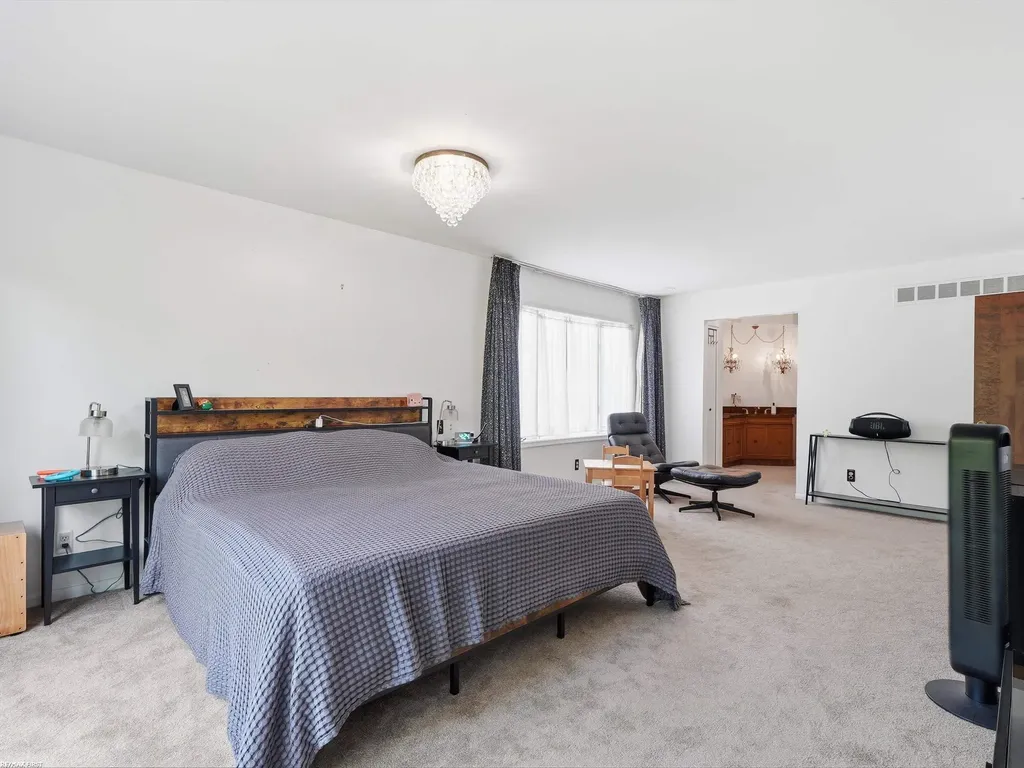 4677 Rolling Ridge Road West Bloomfield Charter Township MI 48323