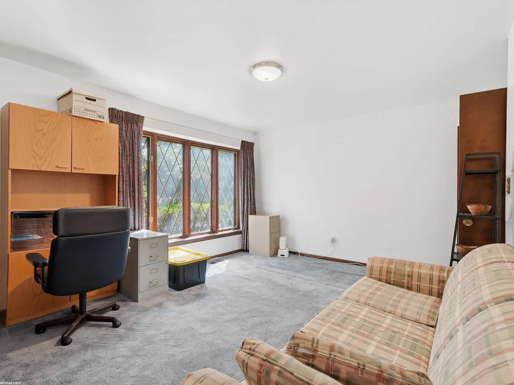 4677 Rolling Ridge Road West Bloomfield Charter Township MI 48323