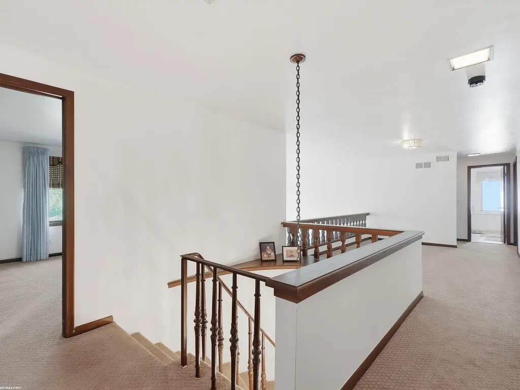 4677 Rolling Ridge Road West Bloomfield Charter Township MI 48323