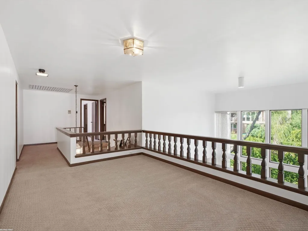 4677 Rolling Ridge Road West Bloomfield Charter Township MI 48323