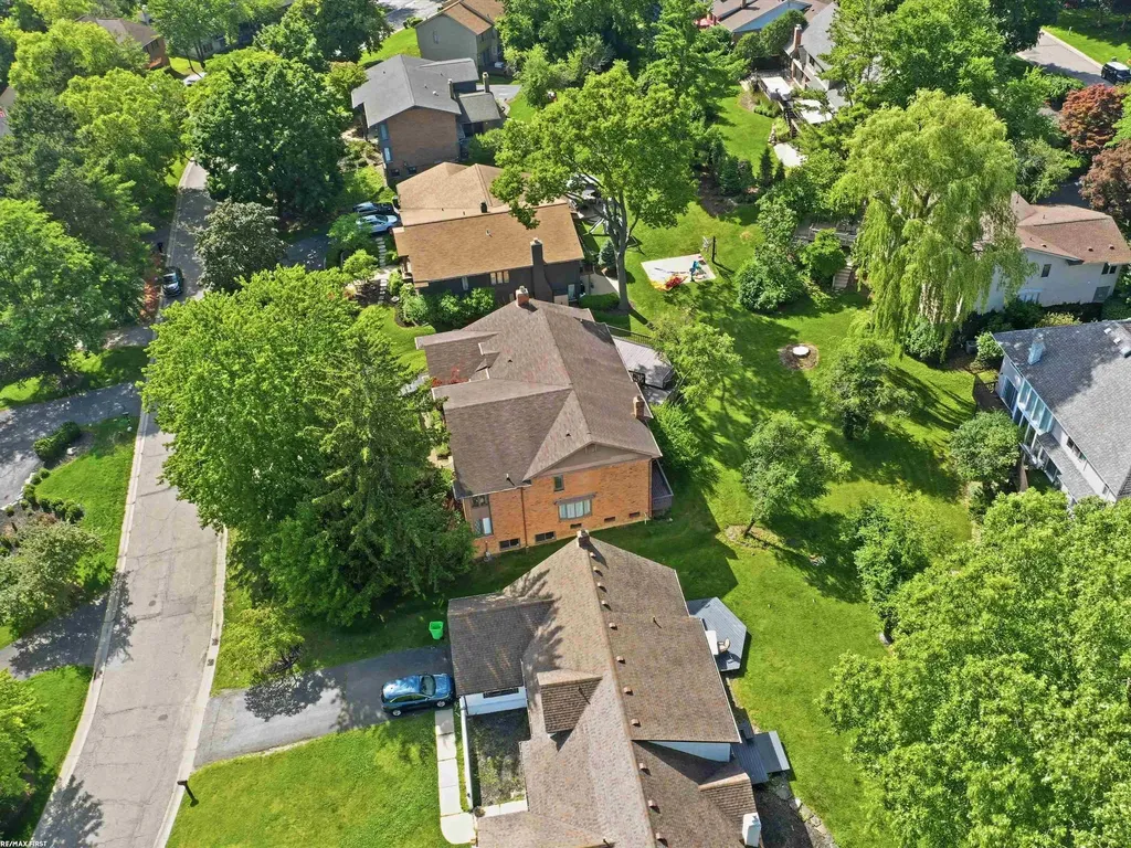 4677 Rolling Ridge Road West Bloomfield Charter Township MI 48323