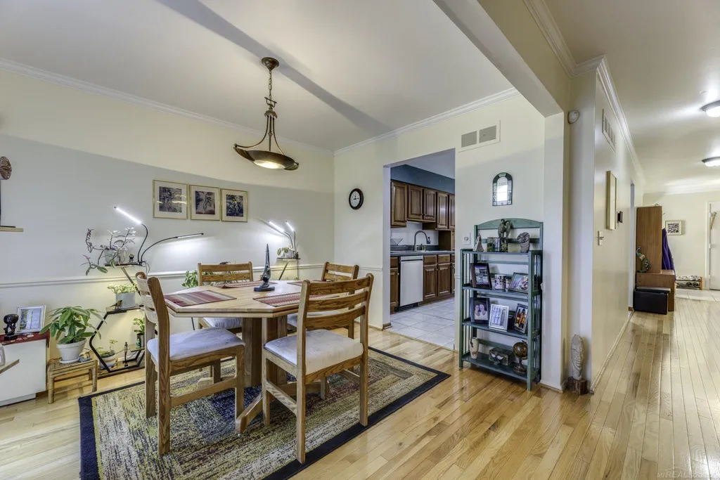 1832 Burning Bush Court Rochester Hills City MI 48309