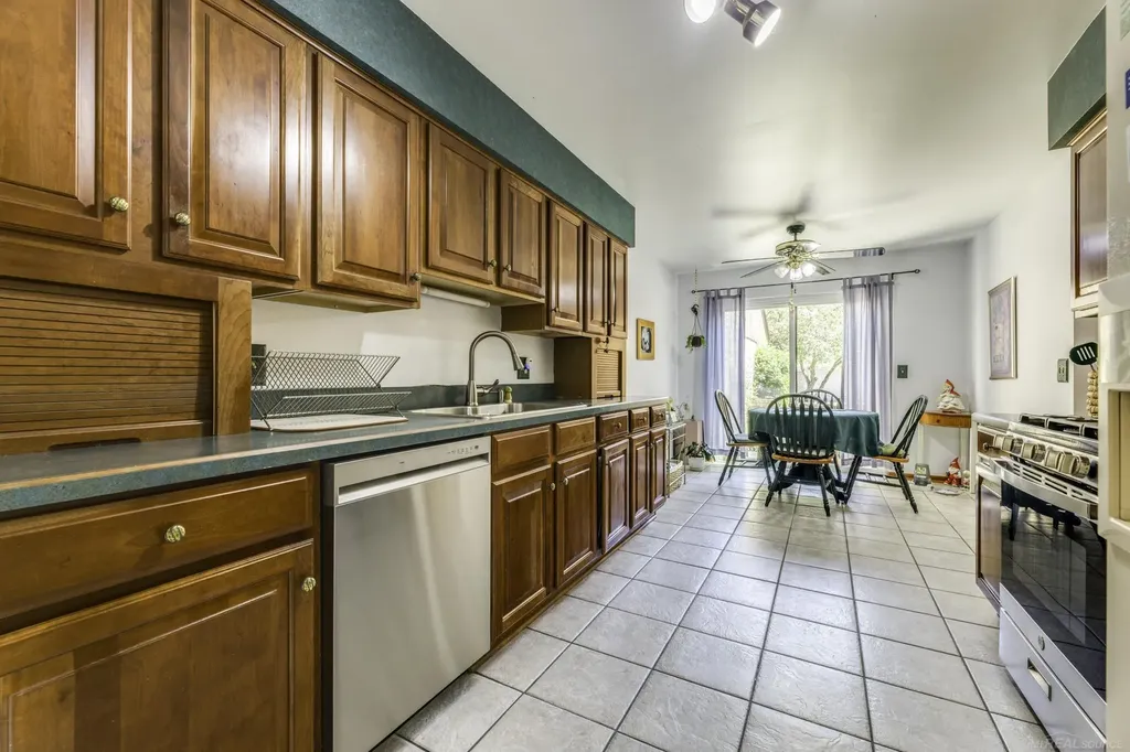 1832 Burning Bush Court Rochester Hills City MI 48309