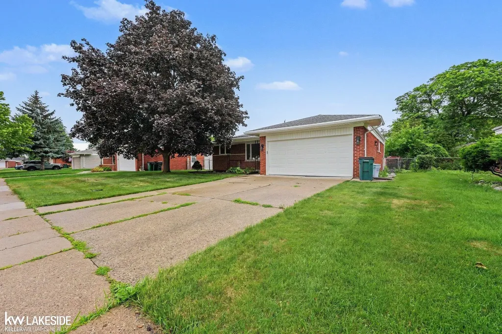 2837 Sherbourne Drive Troy City MI 48083