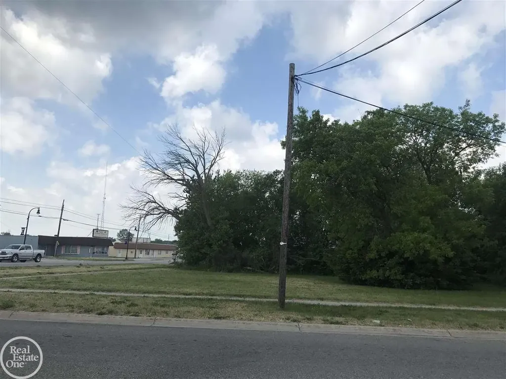 2500 Lapeer Road Port Huron City MI 48060