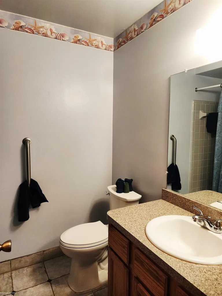 49860 Potomac Court Shelby Charter Township MI 48315