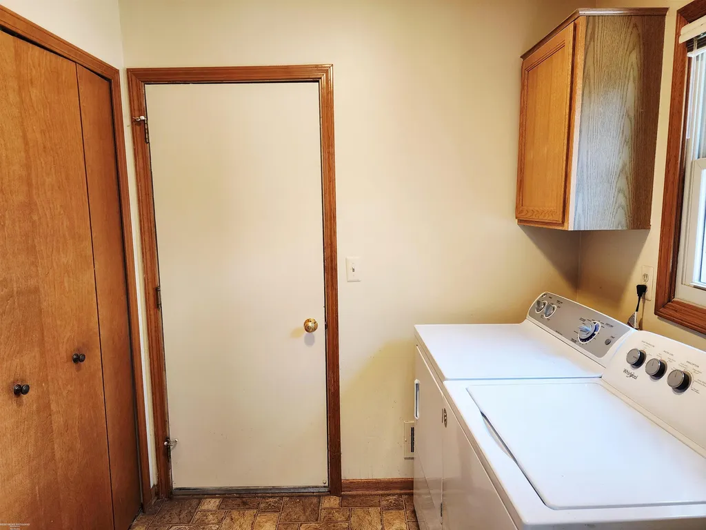 49860 Potomac Court Shelby Charter Township MI 48315