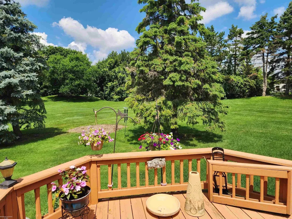 49860 Potomac Court Shelby Charter Township MI 48315