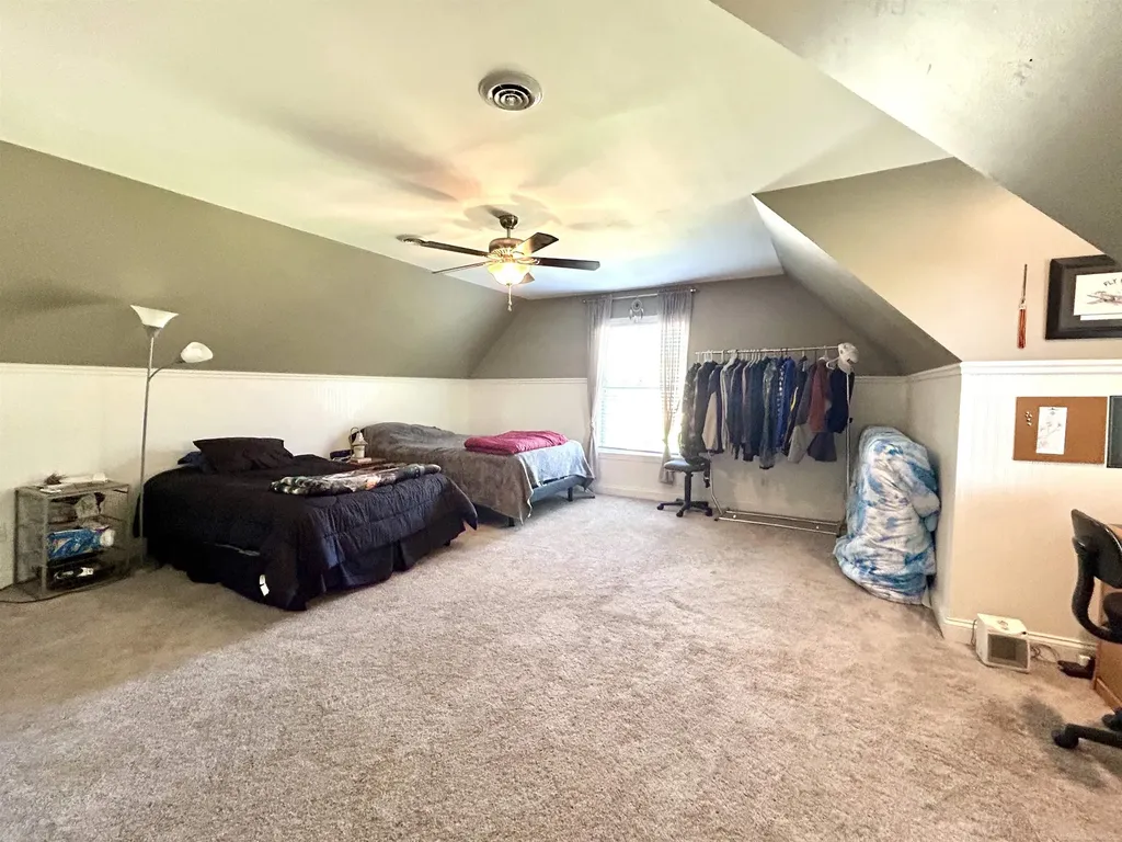 2048 Collins Avenue Shelby Charter Township MI 48317