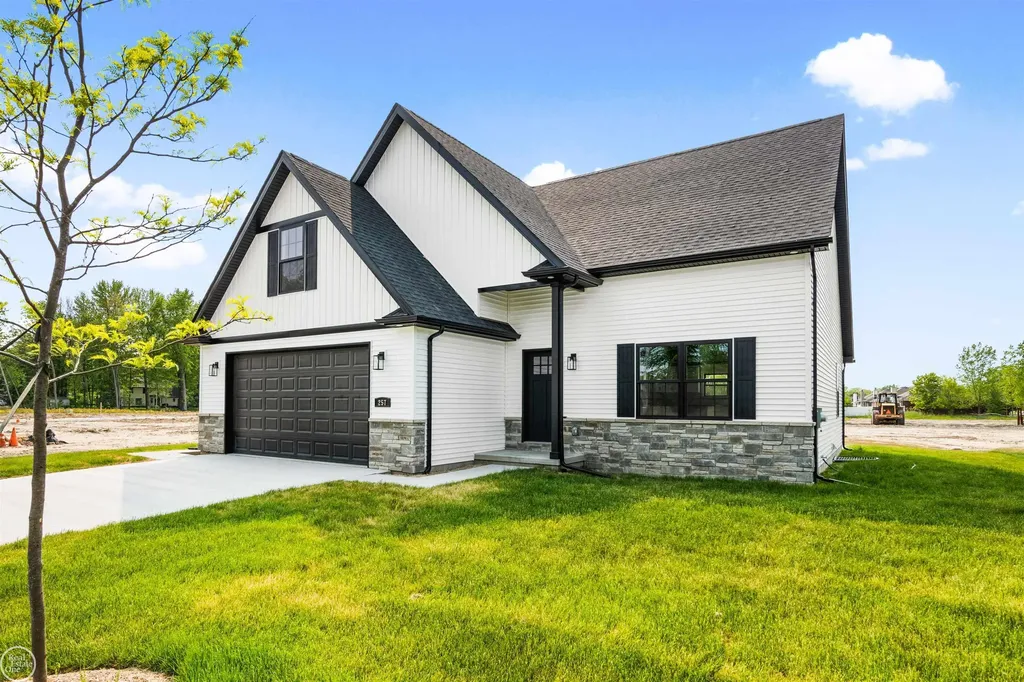 1 Carney Drive St. Clair City MI 48079