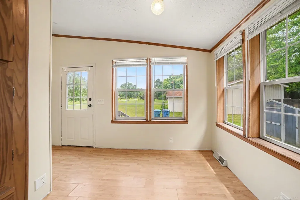 1717 W Townline 16 Road Garfield Township MI 48650