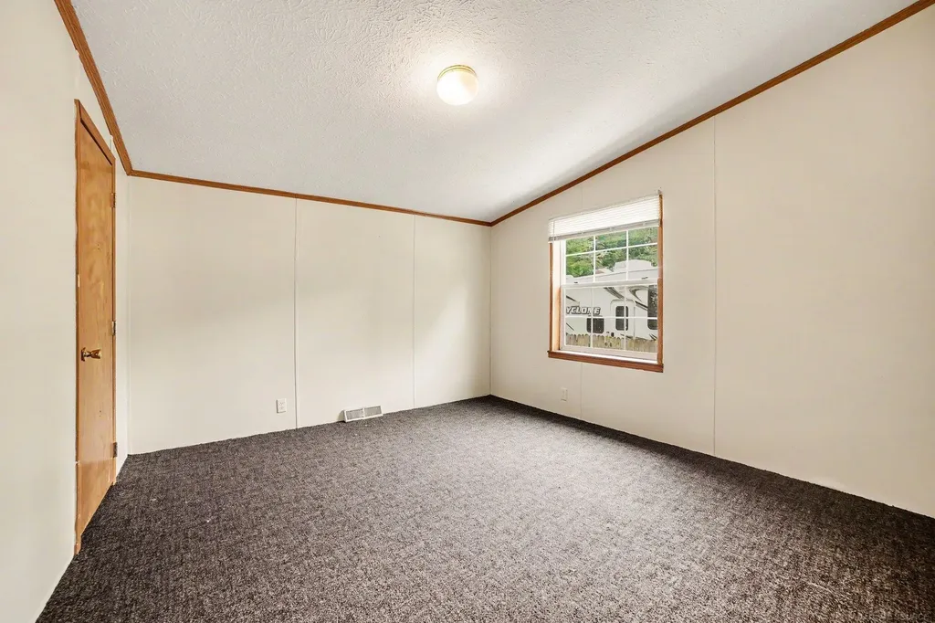 1717 W Townline 16 Road Garfield Township MI 48650