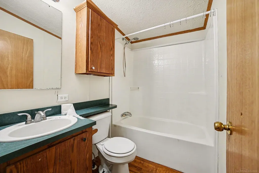 1717 W Townline 16 Road Garfield Township MI 48650