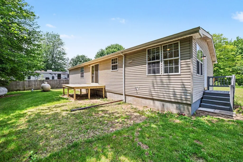1717 W Townline 16 Road Garfield Township MI 48650